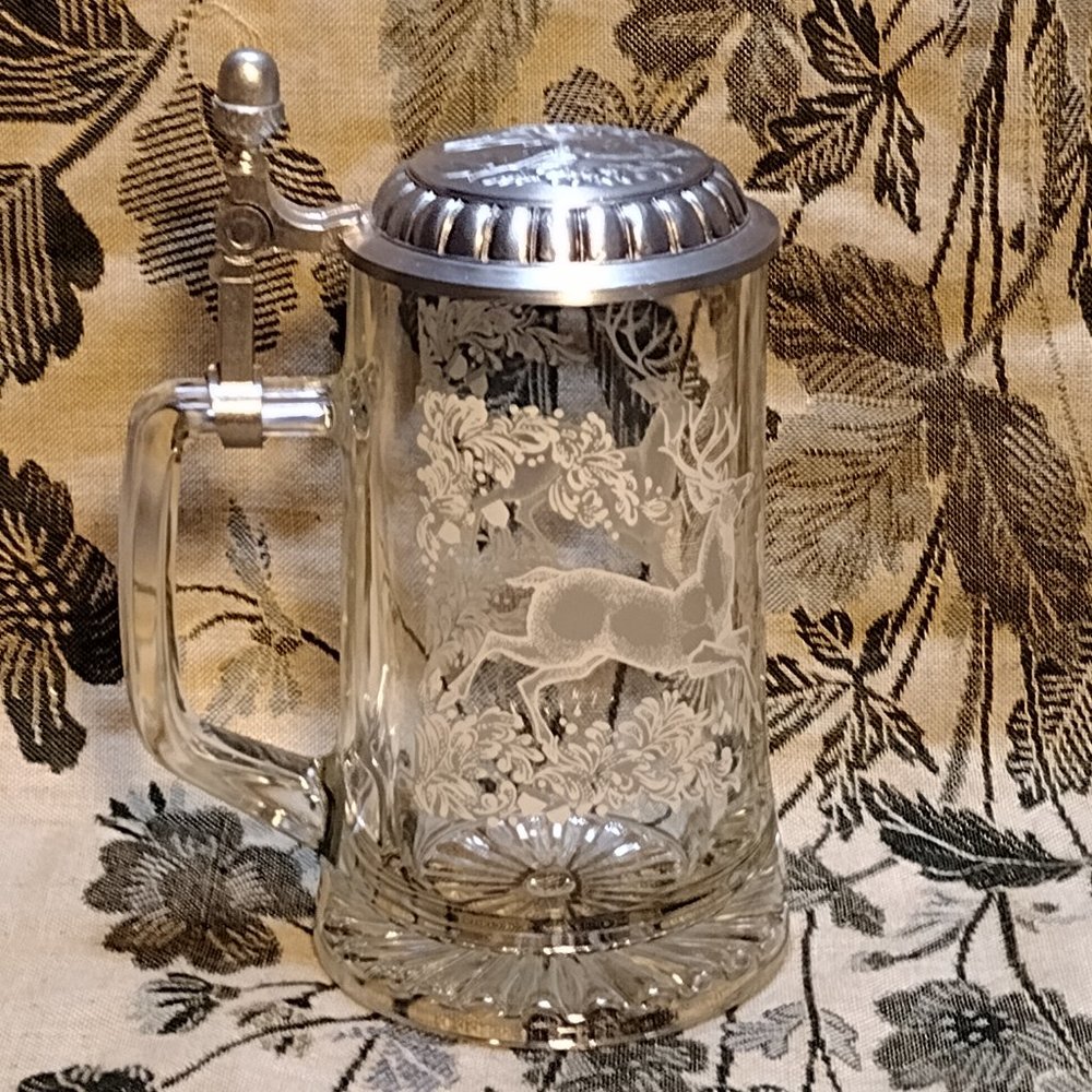 🎬 16oz Majestic Forest Tankard Stein w/Pewter Lid